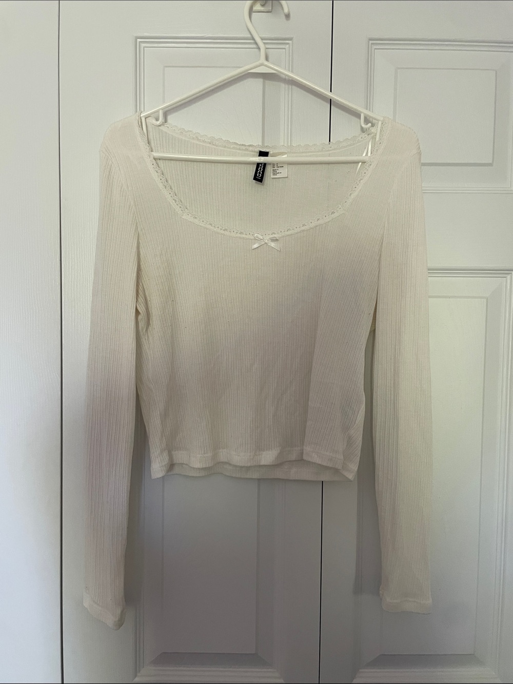 White Ribbed Long-Sleeve lace-trim scoop neck Top